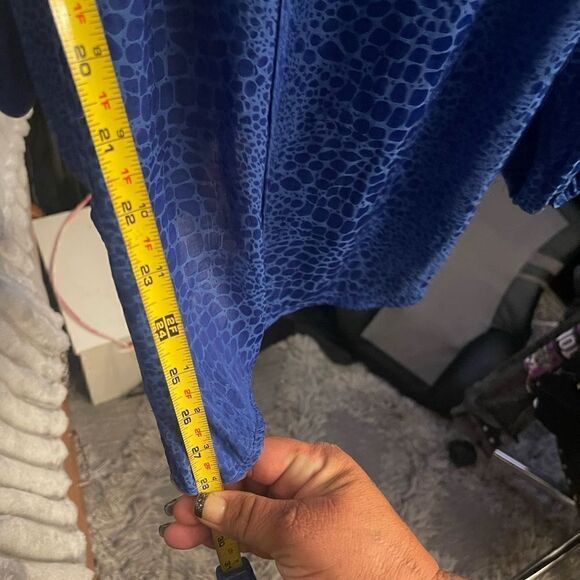 Jessica simpson plus size blue snakeskin snimal print lace up top/shirt/blouse - Picture 6 of 6